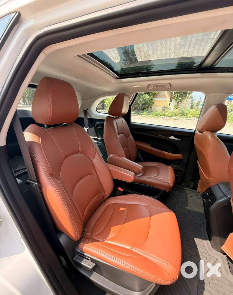 Mg Hector Plus Diesel 2023 Sharp Edition