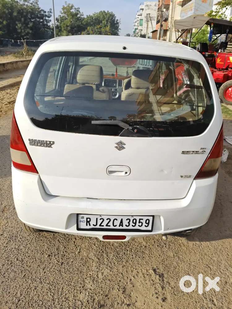 Maruti Suzuki Zen Estilo 2011