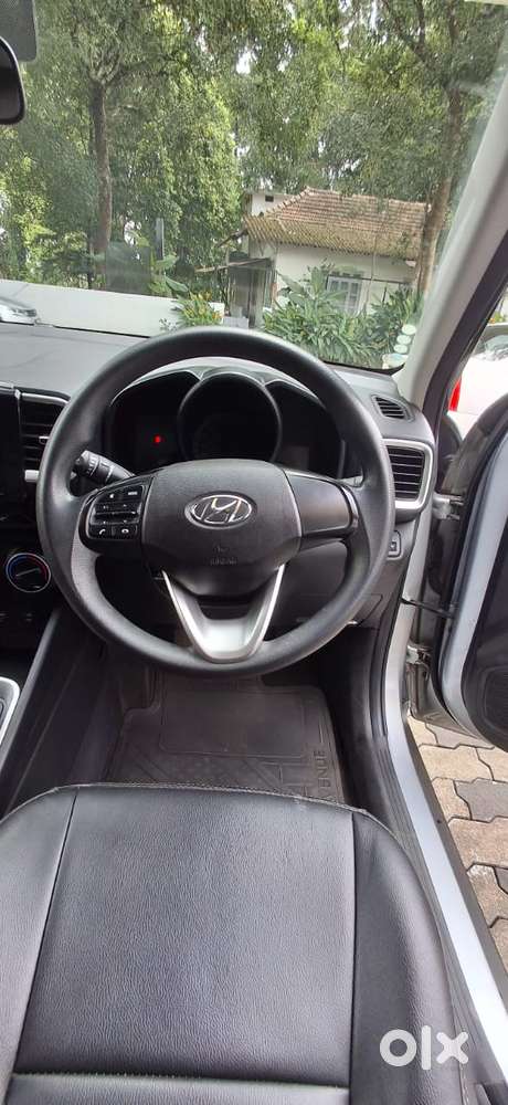 Hyundai Venue Sx Turbo, 2018, Petrol