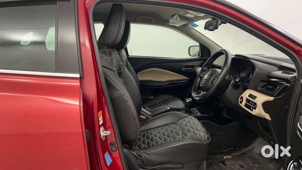 Toyota Glanza 1.2 V Amt, 2022, Petrol
