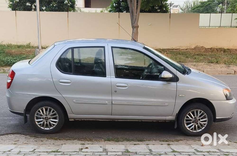 Tata Indigo Ecs Ecs Lx Cr4 Bs-iv, 2014, Diesel