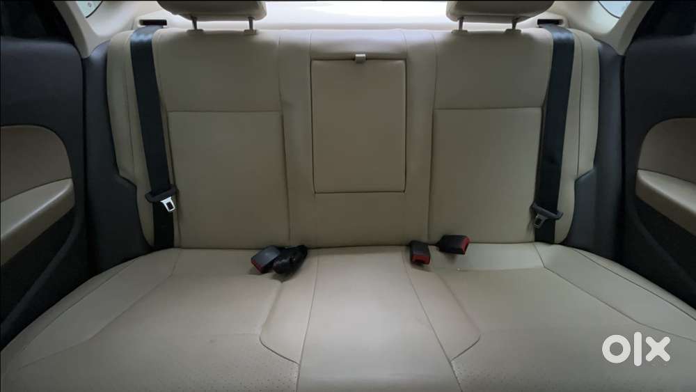 Volkswagen Vento 2010-2013 Petrol Highline At, 2021, Petrol