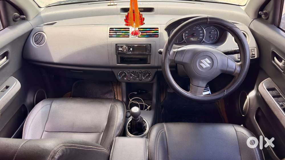 Maruti Suzuki Dzire 1.2 Vxi, 2011, Petrol