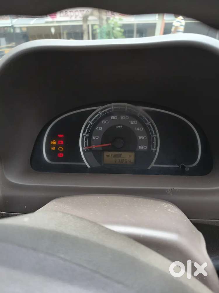 Maruti Suzuki 800 2014