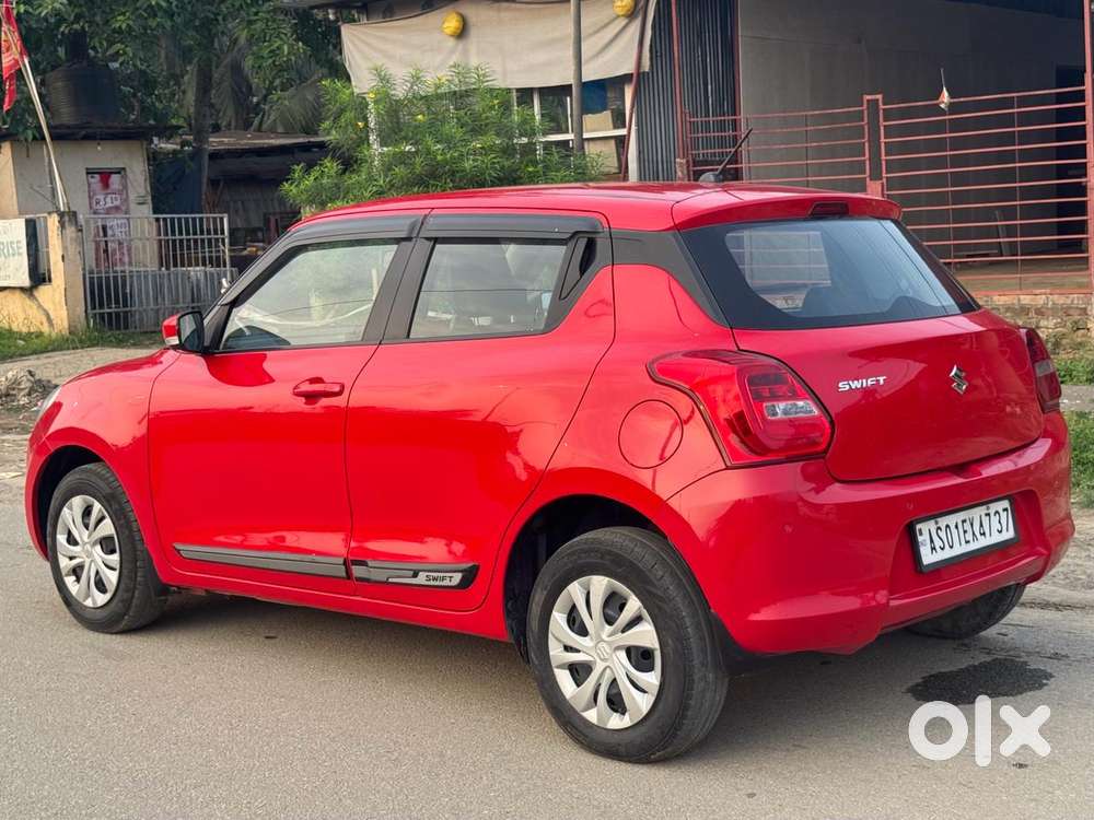 Maruti Suzuki Swift Vvt Vxi, 2021, Petrol