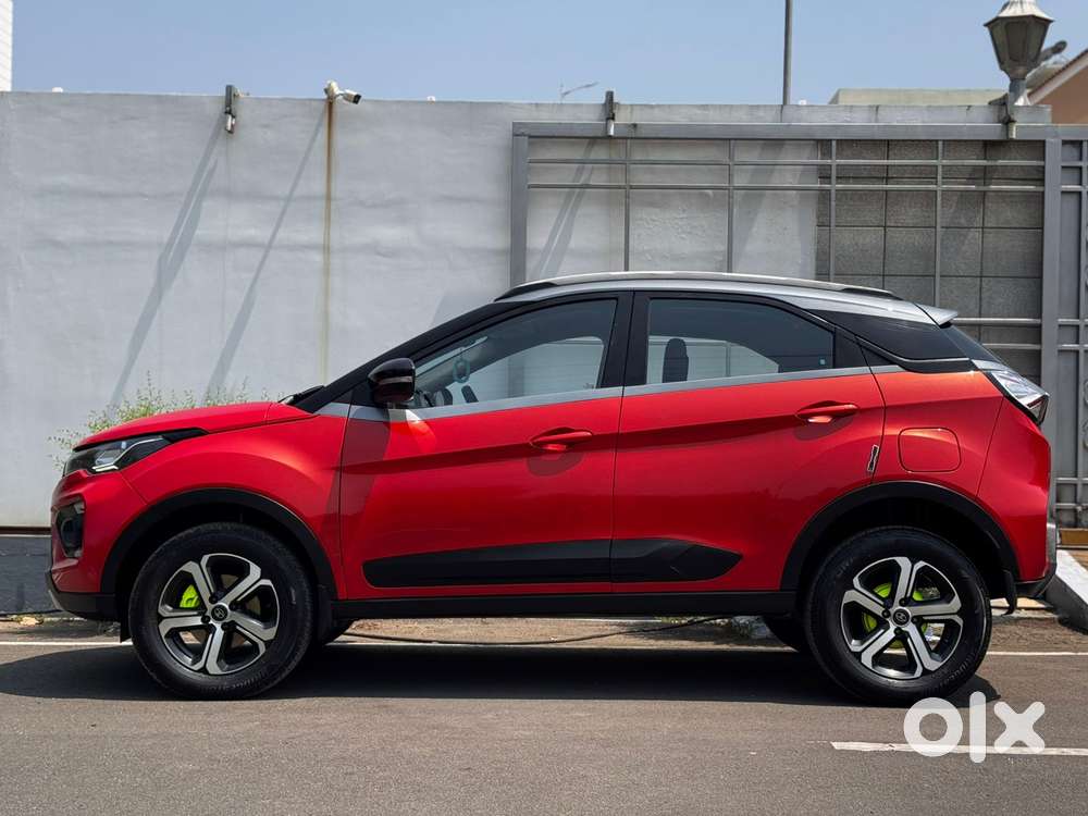 Tata Nexon 1.5 Revotorq Xza Plus S Amt, 2022, Diesel