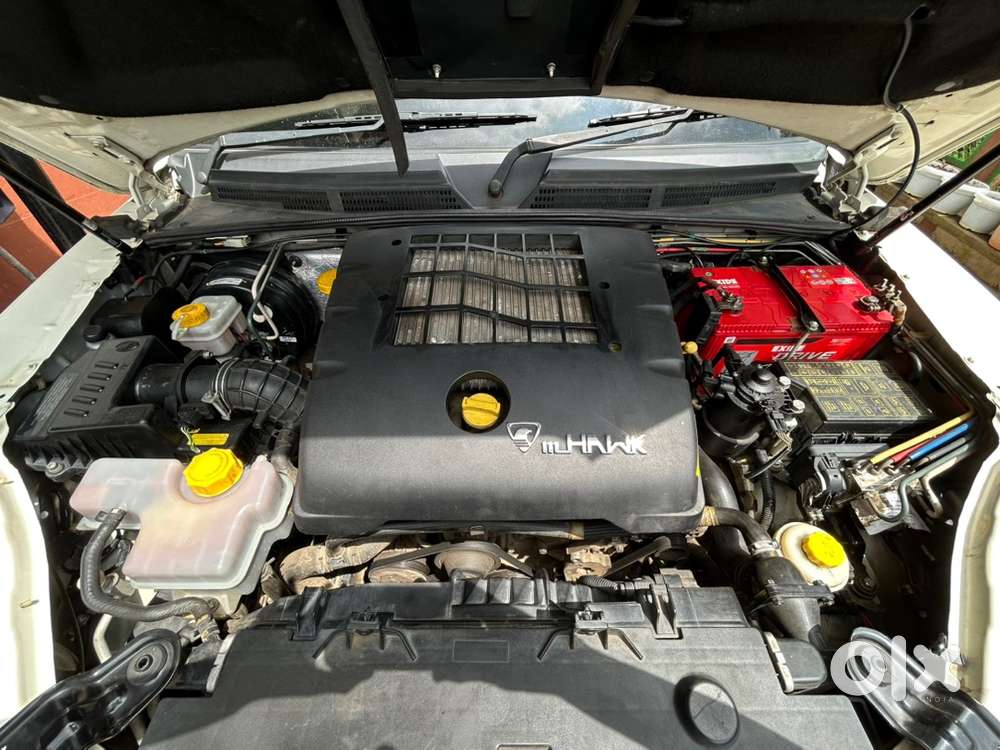 Mahindra Scorpio S10 2015