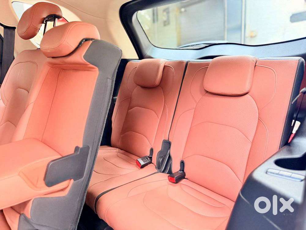 Mg Hector Plus Savvy Pro 1.5 Turbo Petrol Cvt 7 Str, 2023, Petrol