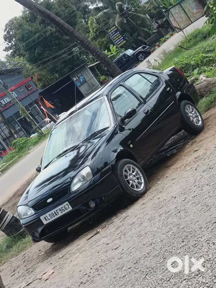 Ford Ikon 1.6 ZXI Petrol Manual 2005 - Cars in undefined, - 1850449274