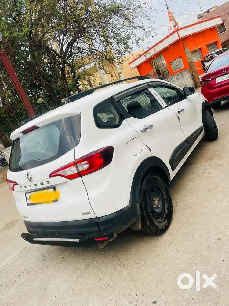 Renault Triber 2021 Cng & Hybrids Well Maintained