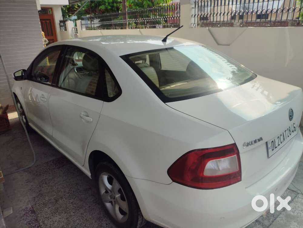 Skoda Rapid Elegance Mpi, 2014, Petrol