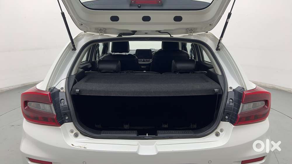 Maruti Suzuki Baleno Zeta, 2023, Petrol