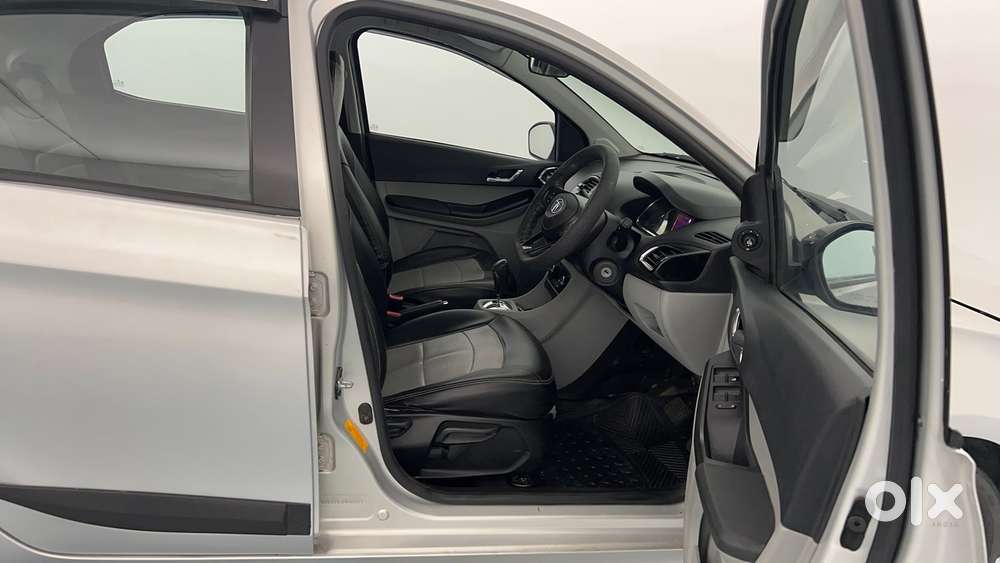 Tata Tiago Xza Plus, 2020, Petrol