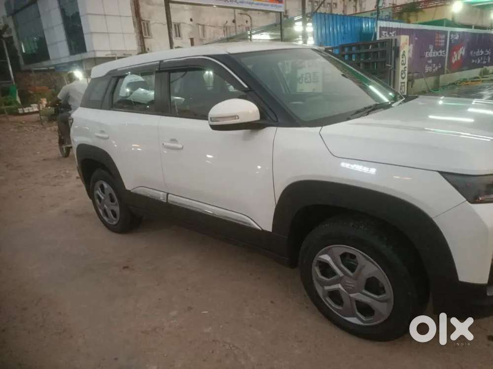 Maruti Brezza Hybrid 2023 Vxi