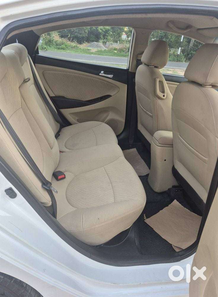 Hyundai Verna, 2015, Petrol