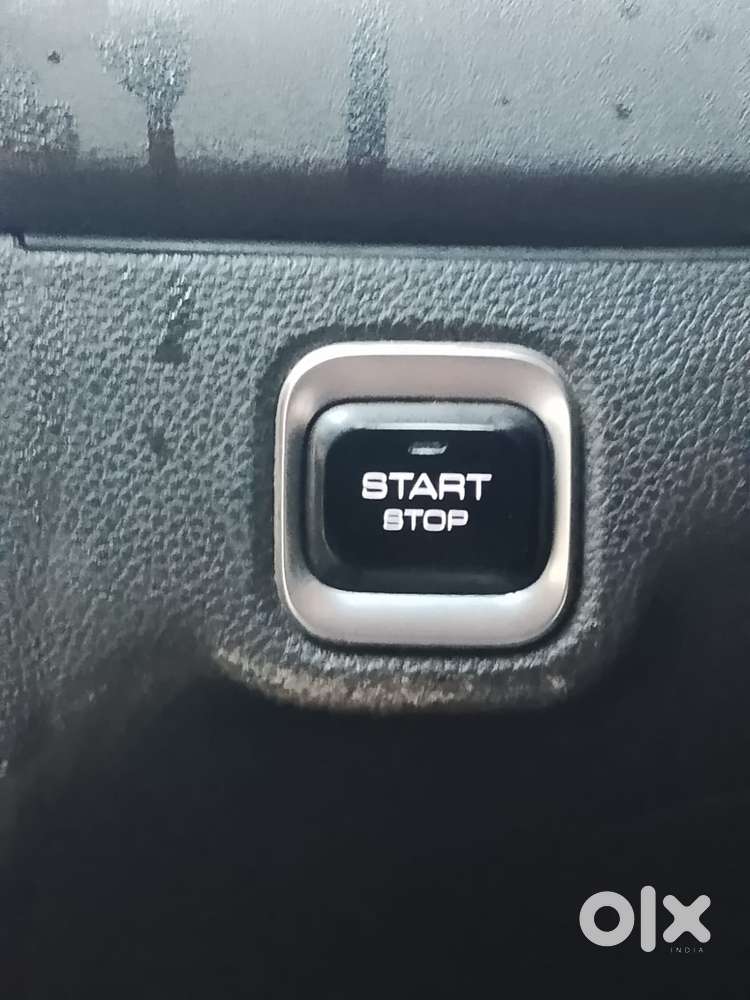 Mg Hector Plus 1.5 Hybrid Sharp Turbo 6 Str, 2023, Petrol