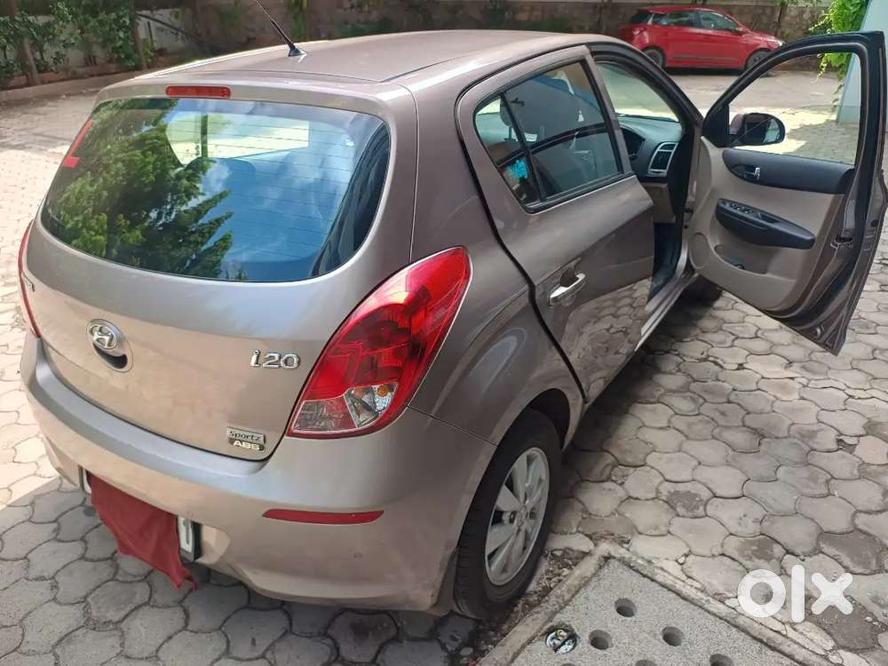 Hyundai I20 Sport 2014, 83000km, Petrol, Mint Condition, Family Driven