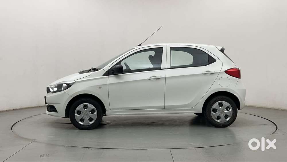 Tata Tiago 1.2 Revotron Xta, 2018, Petrol