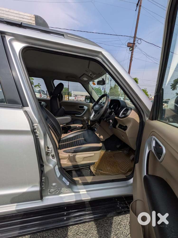 Mahindra Tuv 300 Mhawk100 T8, 2017, Diesel