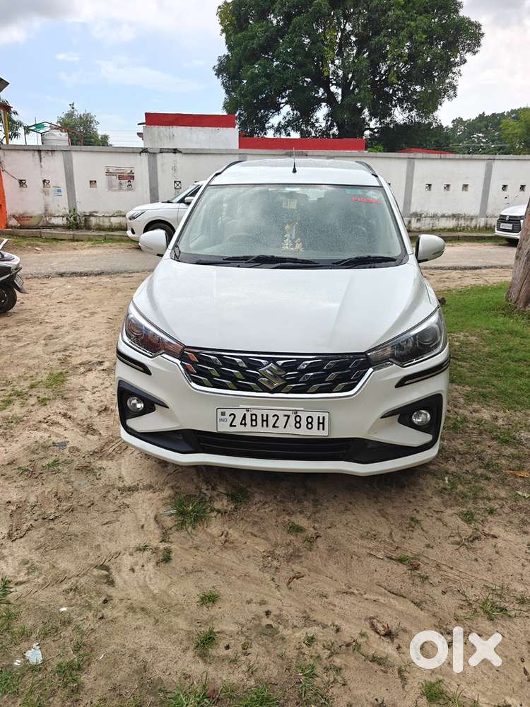 Maruti Suzuki Ertiga Zxi Cng 2024