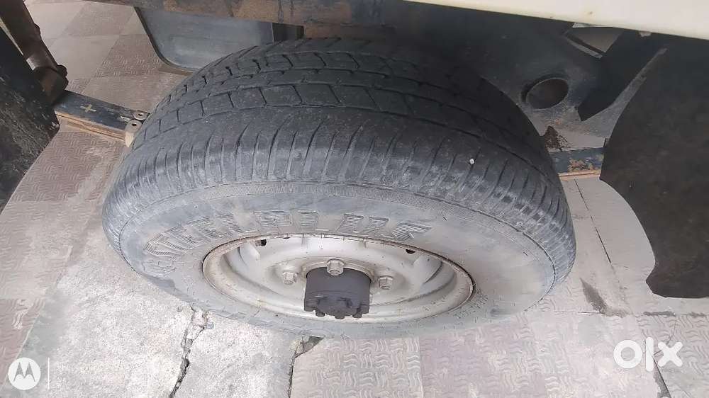 Tip Top Condition Bolero Maxitruk With Box Body