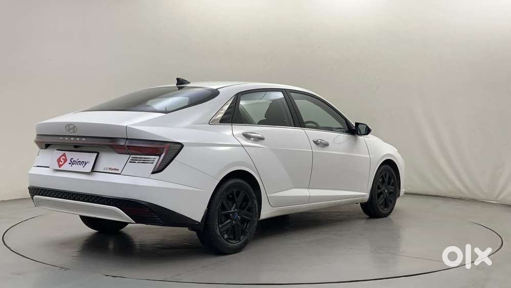 Hyundai Verna 1.5 Sx (o) Turbo Petrol, 2023, Petrol