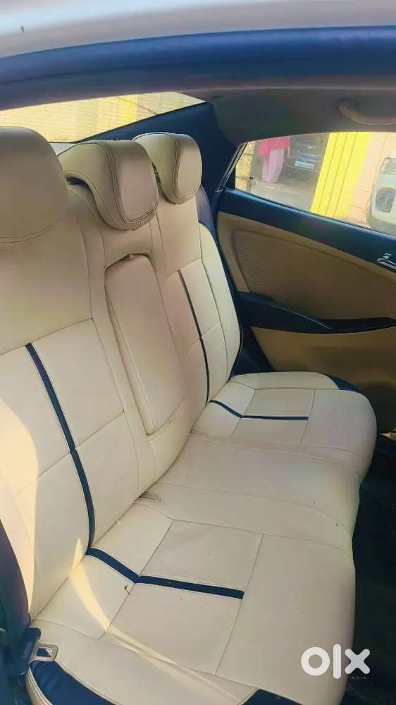 Hyundai Verna 2011 Diesel 118000 Km Driven