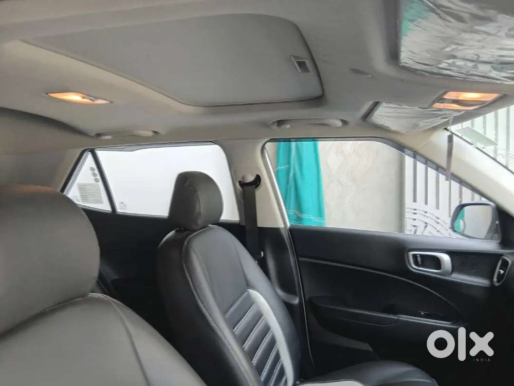 2nd Owner, Sx Top Model , Fully Insured , With Sunroof