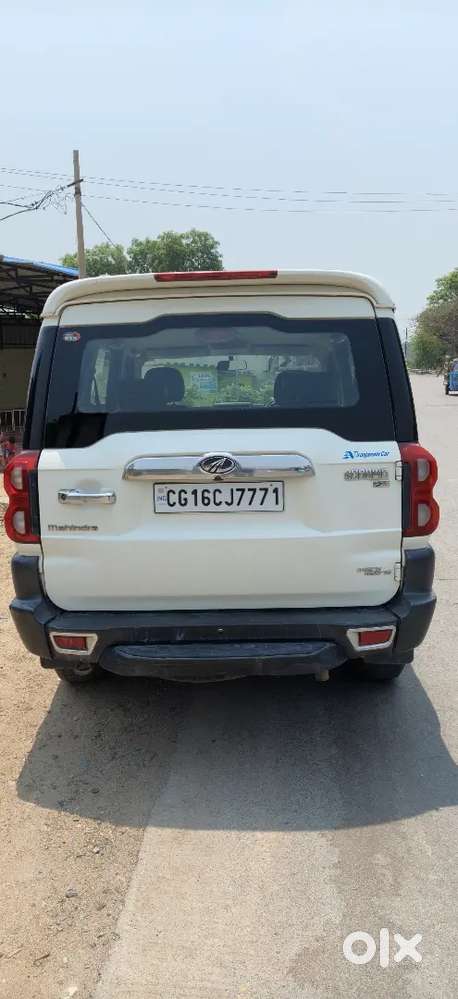 Mahindra Scorpio 2018 Diesel Well Maintained