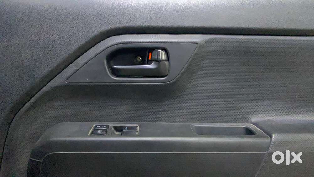 Maruti Suzuki Wagon R Lxi 1.0, 2022, Petrol