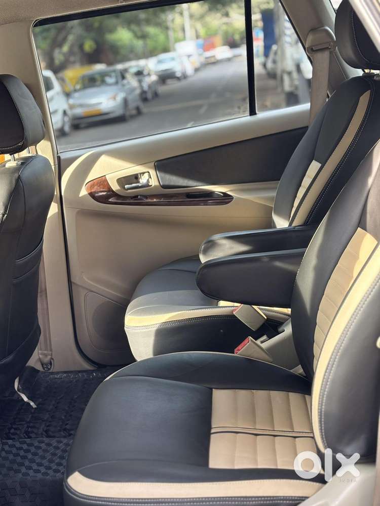 Toyota Innova 2.5 V 7 Str, 2014, Diesel