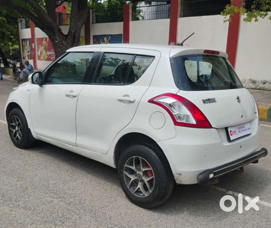 Maruti Suzuki Swift Vxi, 2015, Petrol