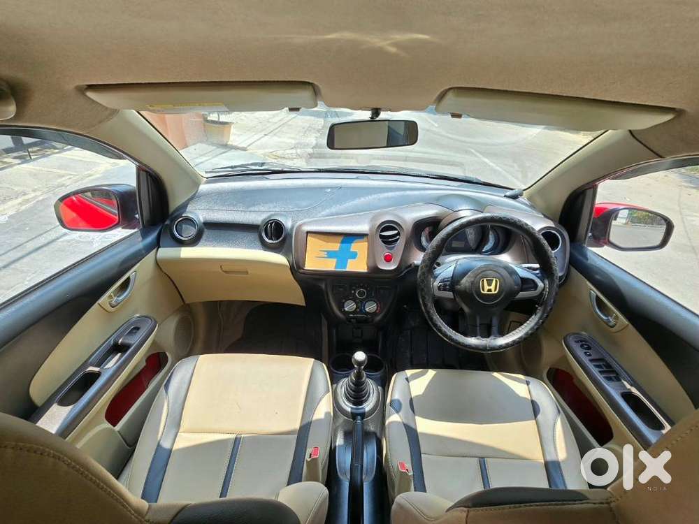 Honda Brio 2011-2013 V Mt, 2012, Petrol