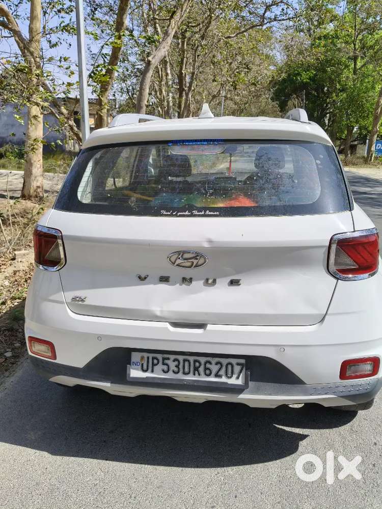 Hyundai Venue 2020 Diesel Well Maintained