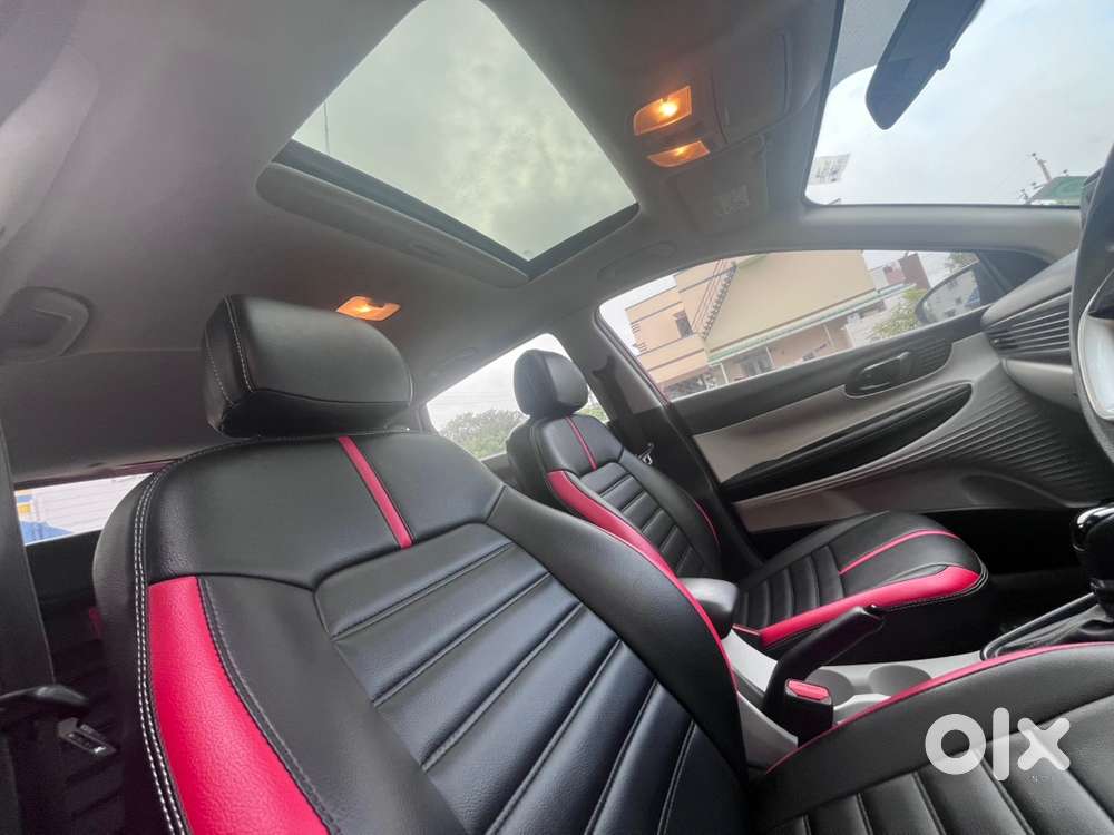 Hyundai I20 Sportz (o) Ivt | Feb 2025 | Sunroof | 1st Owner