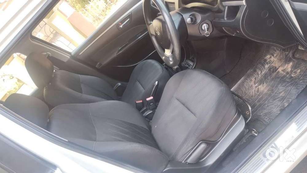 Maruti Suzuki Swift 2011-2014 Vxi, 2012, Petrol