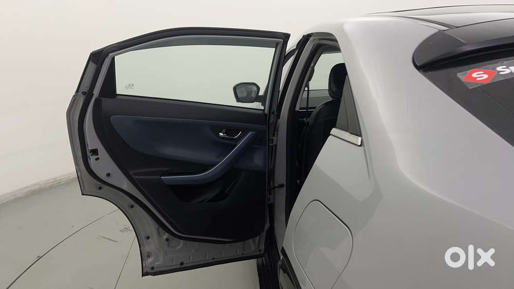Tata Curvv Accomplished Plus A 1.2 Hyperion Gdi Petrol 6mt, 2024, Pe..