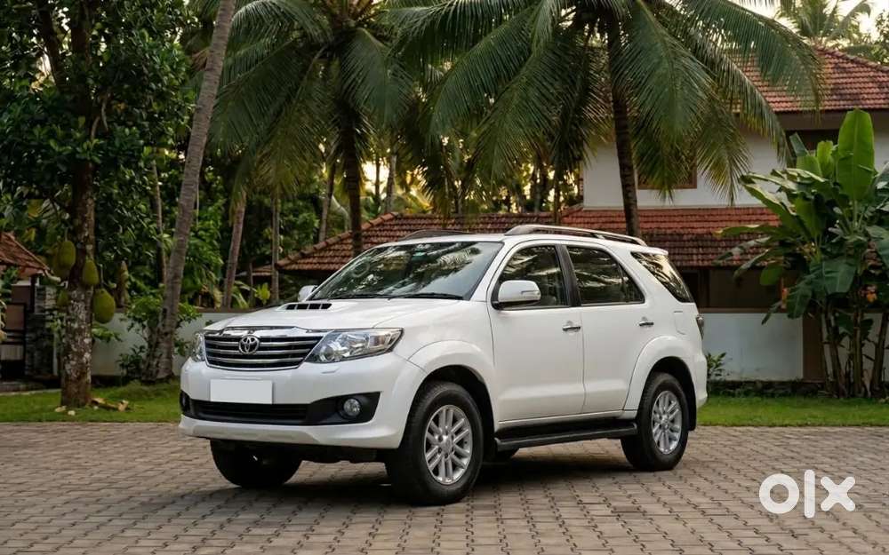 Fortuner 2014 4x2  Clean Vehicle  Premium Suv Deal