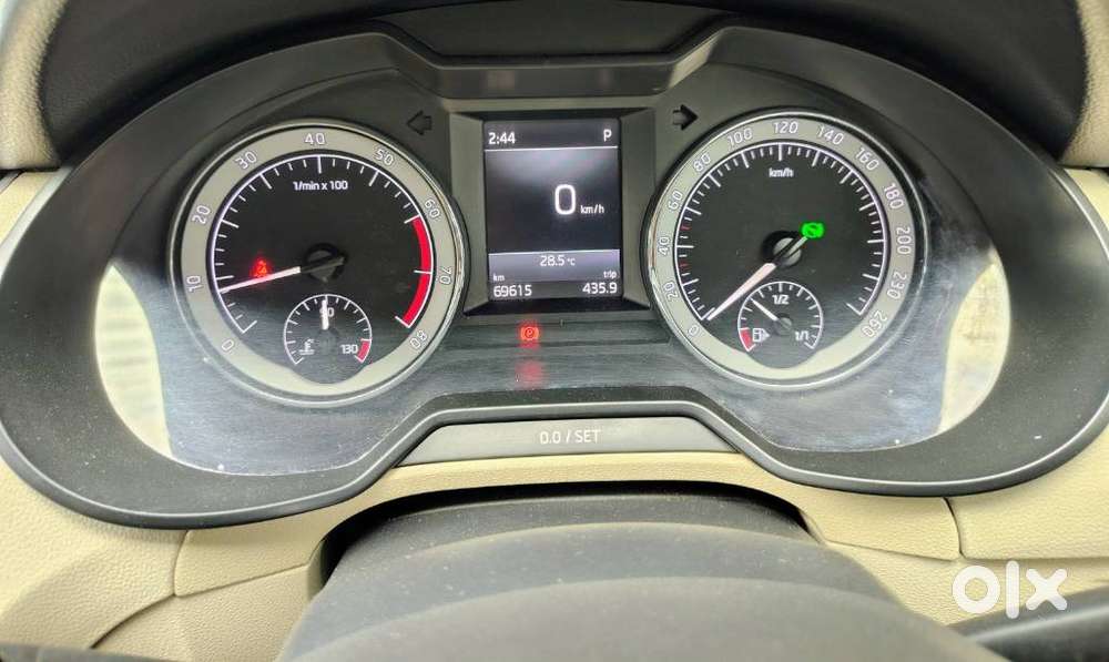 Skoda Octavia 1.8 Tsi Style At, 2017, Petrol