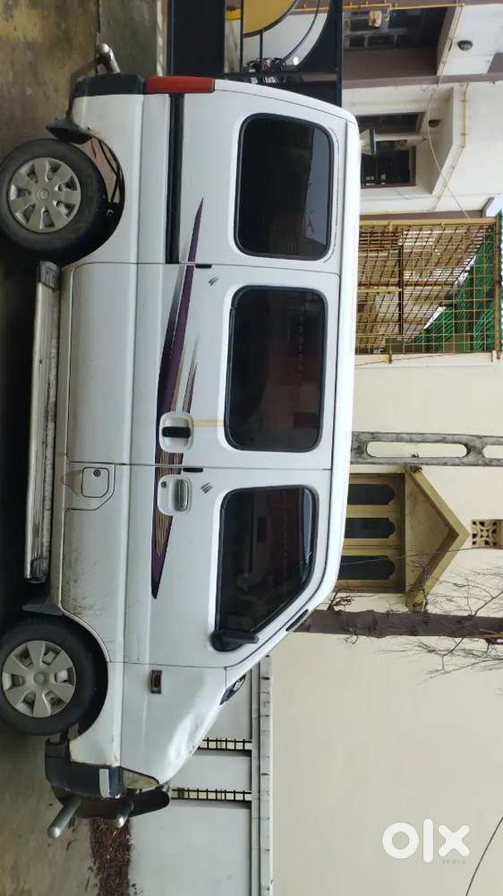 Maruti Suzuki Eeco 2013 Petrol Well Maintained