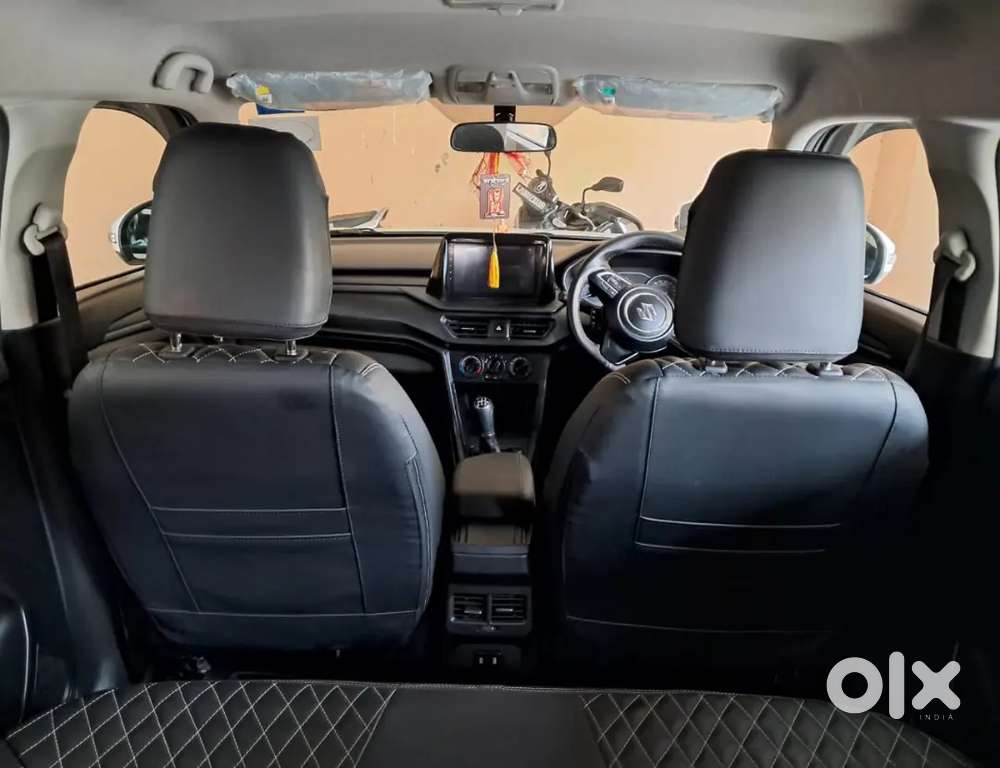 Maruti Suzuki Brezza 2023 Petrol 22500 Km Driven