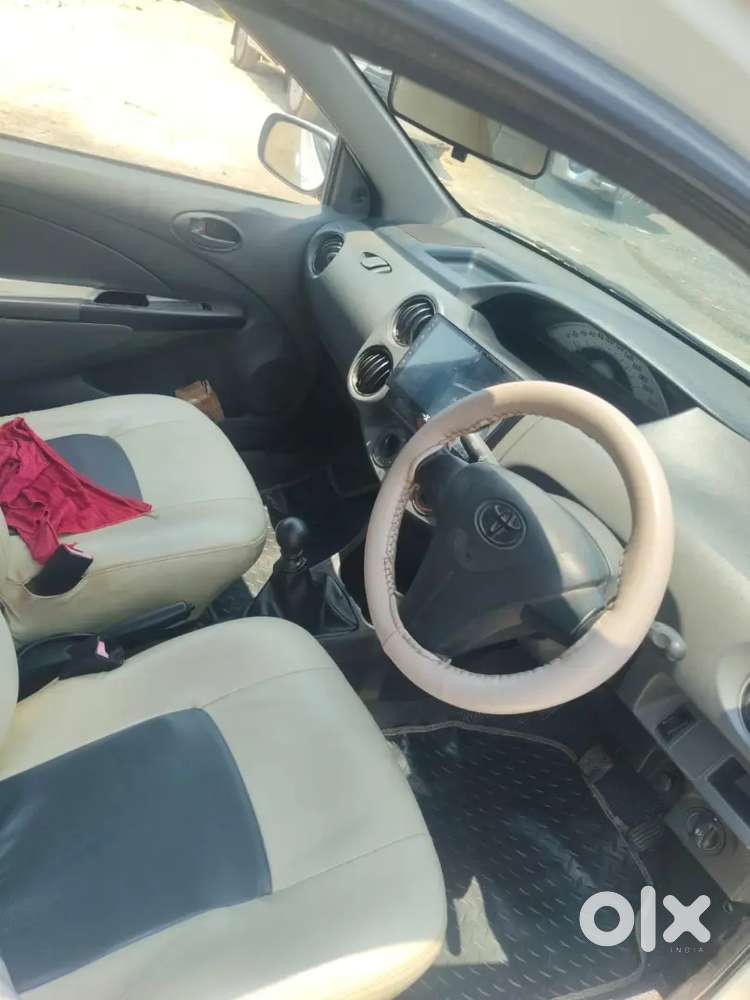 Toyota Etios Liva 2012 Diesel 235000 Km Driven