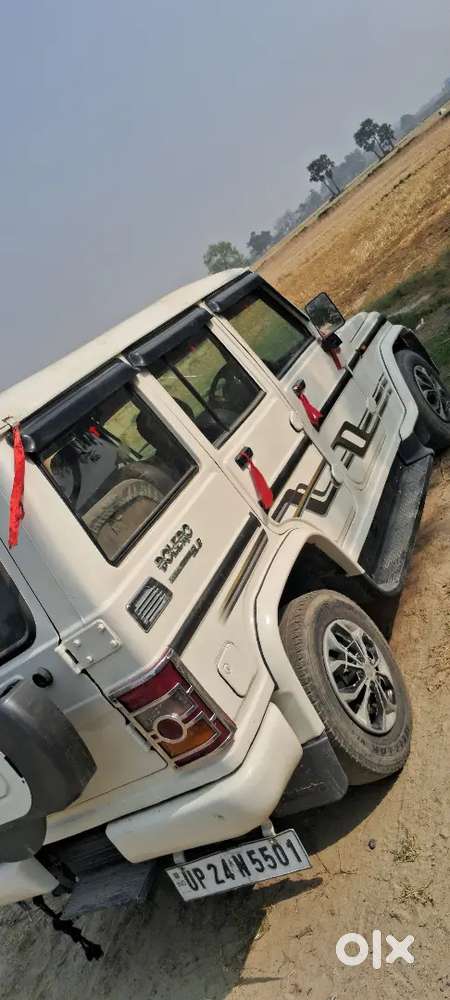 बोलेरो Slx 2wd 7star 2011 Model