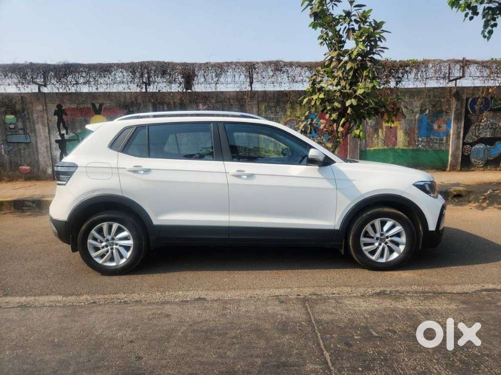 Volkswagen Taigun 1.0 Tsi Highline At, 2023, Petrol