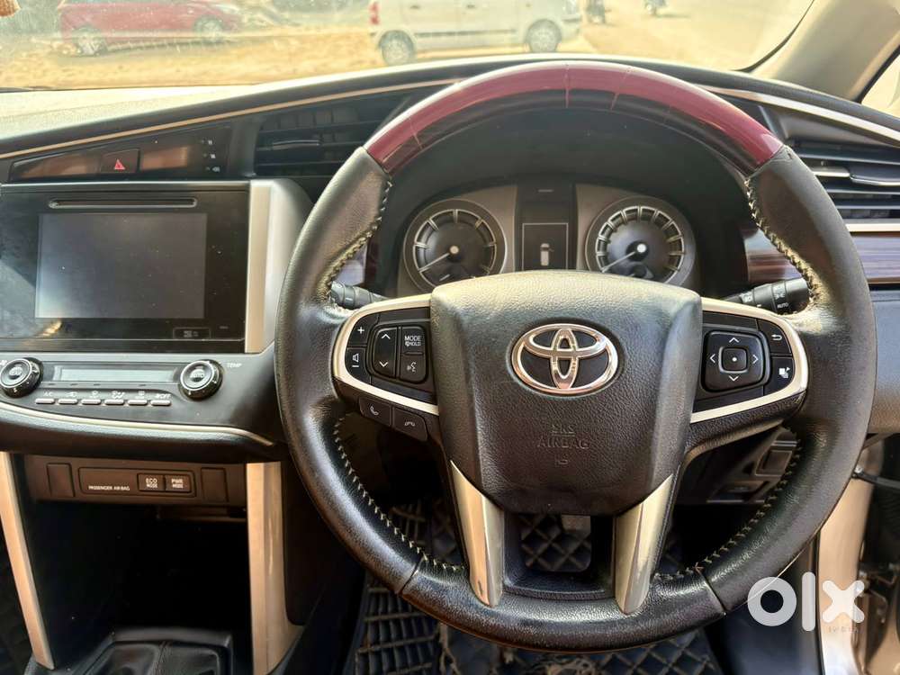 Toyota Innova Crysta 2.4 V 7 Str, 2018, Diesel