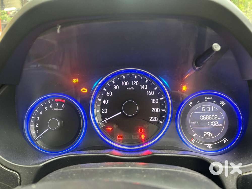 Honda City With Cng Giving Incredible Milage Of 20+