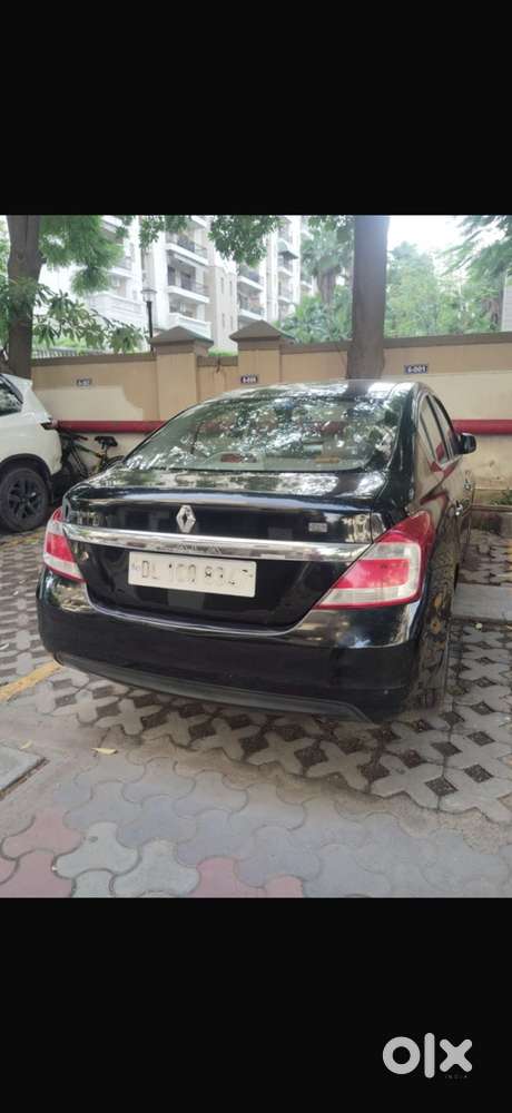 Renault Scala Petrol 2013