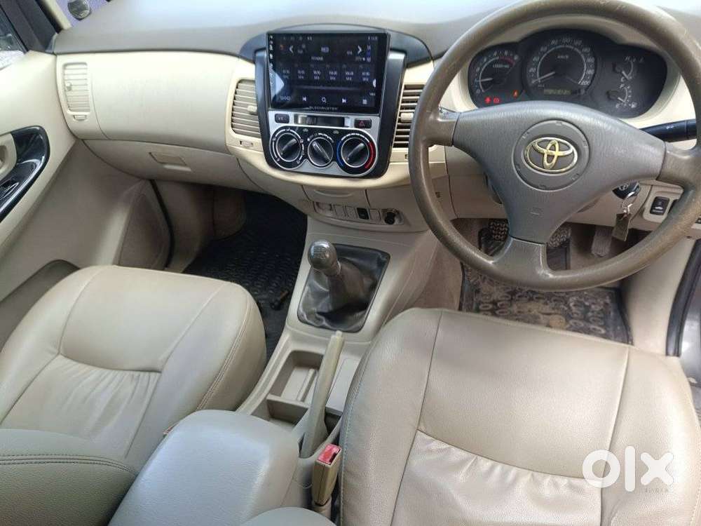 Toyota Innova 2.5 Gx (diesel) 7 Seater, 2011, Diesel