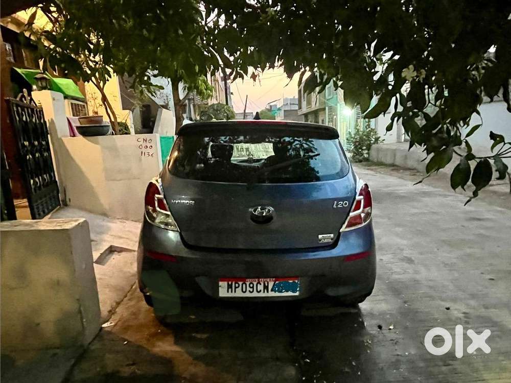 Hyundai 2013 Car Automatic 53300 Km
