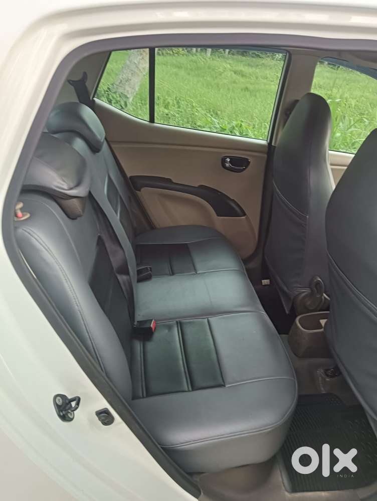 Hyundai I10 Sportz, 2013, Petrol